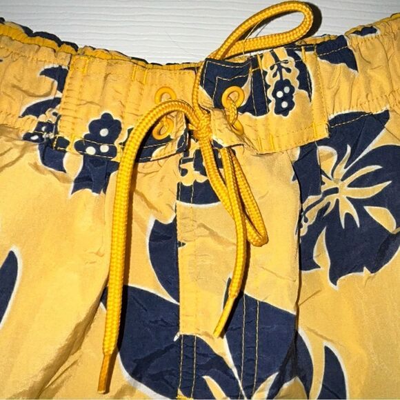 St. John’s Bay Floral Print Swim Shorts - Picture 3 of 7